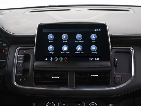 Used 2021 Chevrolet Tahoe LT w/ LT Signature Package AWD/4WD image 17