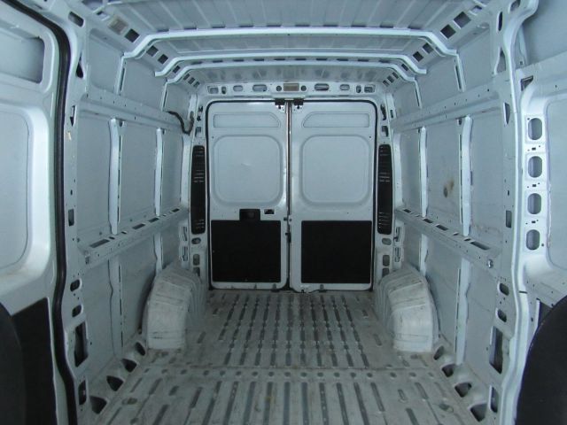 Used 2023 RAM ProMaster 2500 FWD image 9