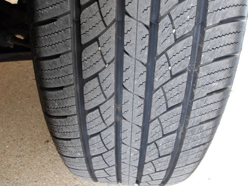 Used 2015 Ford Explorer XLT w/ Equipment Group 202A FWD image 47