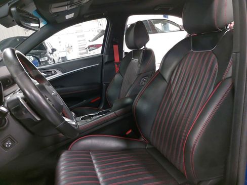 Used 2023 Genesis G70 2.0T w/ Sport Prestige Package image 15