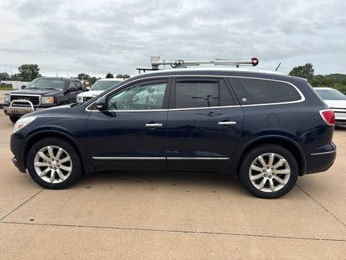 Used 2016 Buick Enclave Premium w/ Experience Buick Package FWD image 6