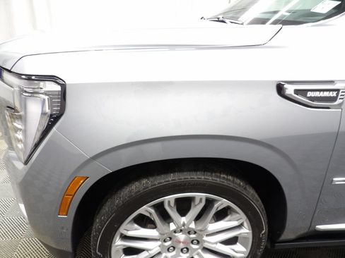 Used 2026 GMC Yukon Denali w/ Denali Reserve Package AWD/4WD image 51