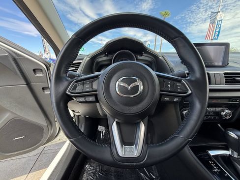 Used 2017 MAZDA MAZDA3 Grand Touring w/ Premium Equipment Package FWD image 25