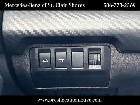 Used 2023 Subaru Ascent Premium w/ Convenience Package AWD/4WD image 30