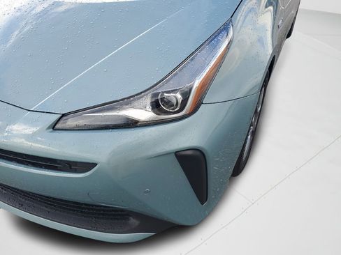 Used 2022 Toyota Prius LE FWD image 22