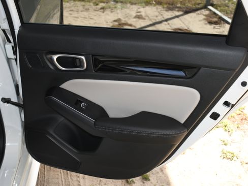 Used 2024 Honda Civic Touring image 20