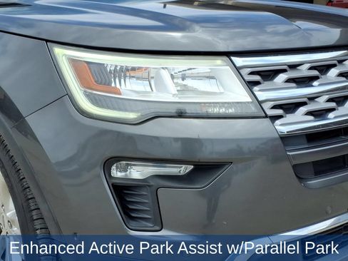 Used 2018 Ford Explorer Limited w/ Equipment Group 301A FWD image 13