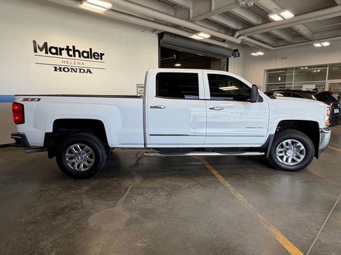 Used 2015 Chevrolet Silverado 3500 LTZ w/ LTZ Plus Package AWD/4WD image 4