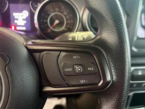 Used 2023 Jeep Wrangler Sport image 13