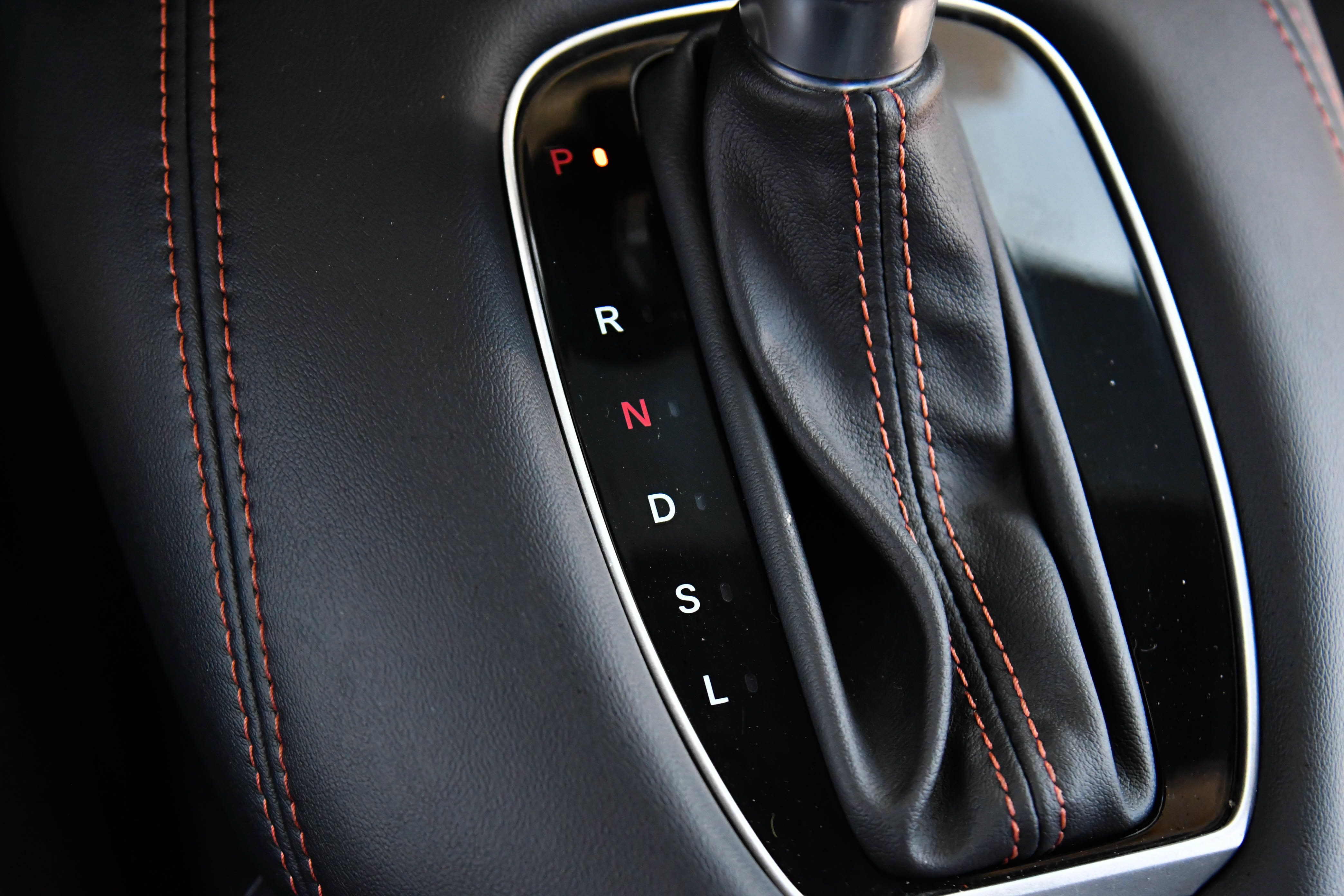 Used 2025 Honda HR-V Sport image 24