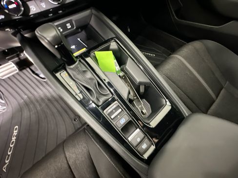 Used 2025 Honda Accord Sport image 22