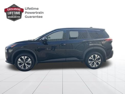 Used 2023 Nissan Rogue SV AWD/4WD image 2