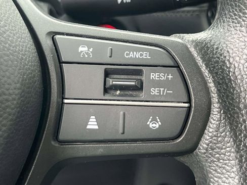 Used 2023 Honda HR-V LX image 20
