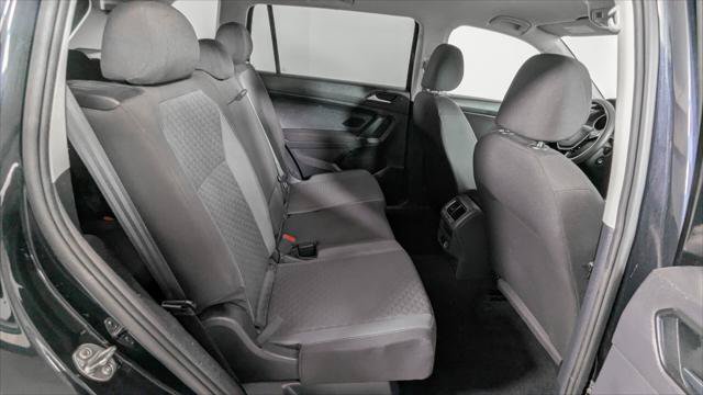 Used 2018 Volkswagen Tiguan S FWD image 22