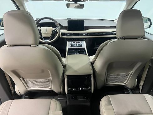 Used 2022 Lincoln Aviator Reserve w/ Elements Package Plus image 31