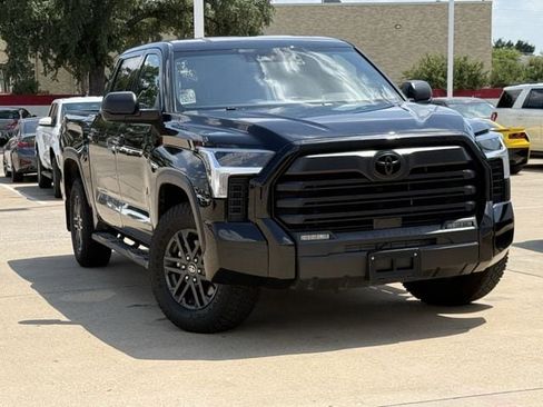 Used 2025 Toyota Tundra SR5 w/ SX Package RWD image 2