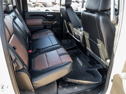 Used 2022 Chevrolet Silverado 2500 High Country w/ Safety Package II image 40