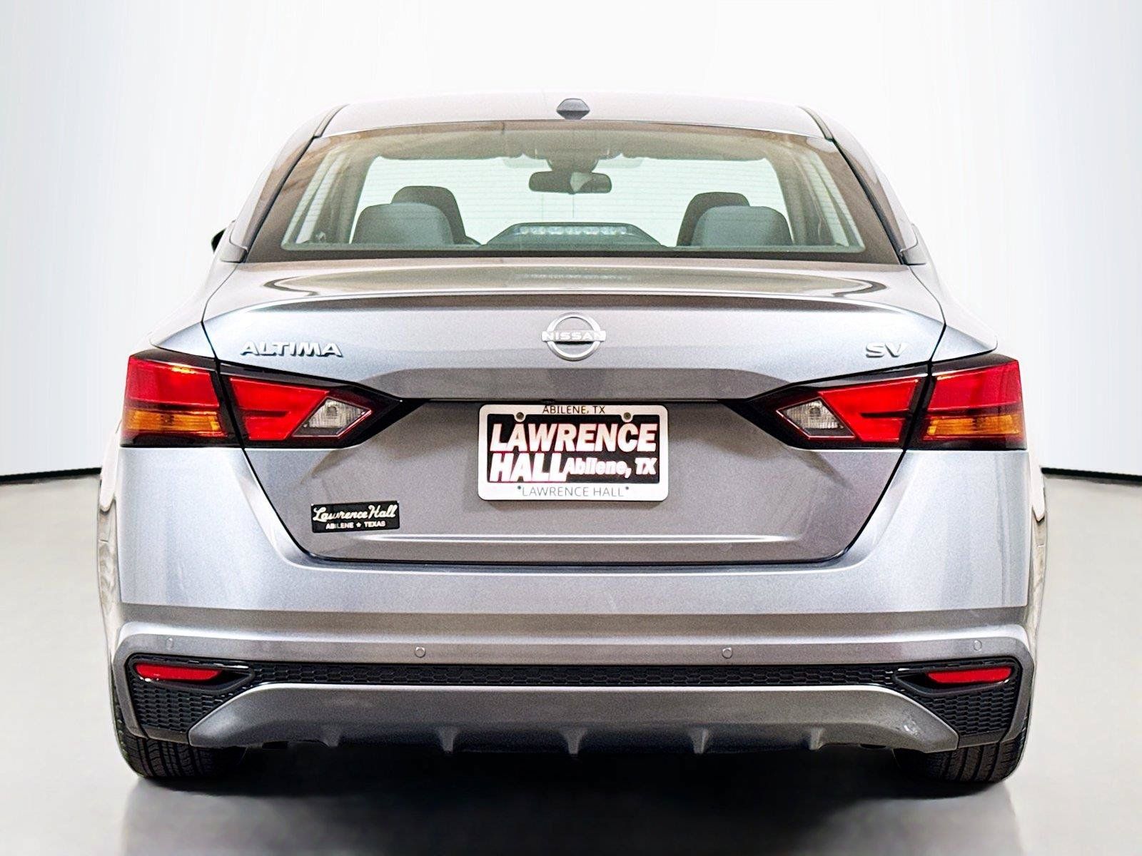 Used 2023 Nissan Altima 2.5 SV FWD image 5