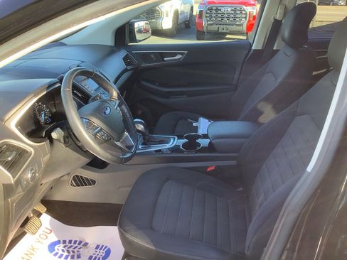 Used 2018 Ford Edge SEL image 11