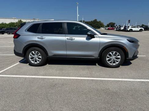 Used 2026 Honda CR-V LX image 6