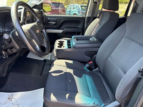 Used 2018 Chevrolet Silverado 1500 LT w/ All Star Edition image 11