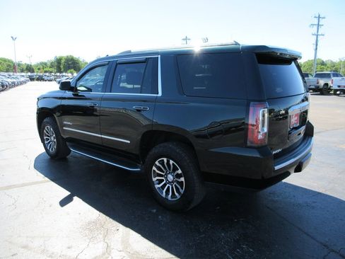 Used 2016 GMC Yukon Denali AWD/4WD image 8