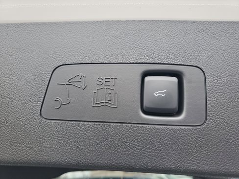 New 2026 Lincoln Corsair Premiere image 30