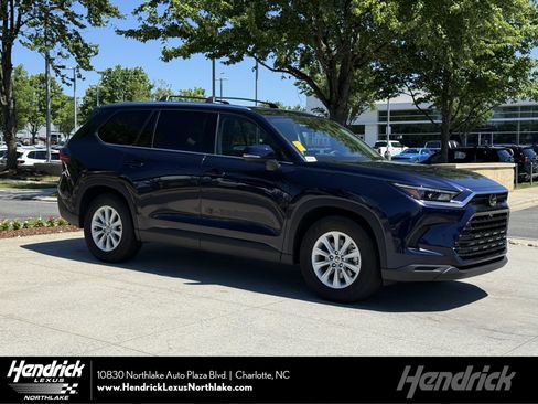 Used 2024 Toyota Grand Highlander AWD Hybrid image 1