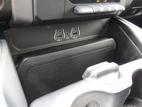 Certified 2025 RAM 1500 Big Horn AWD/4WD image 26
