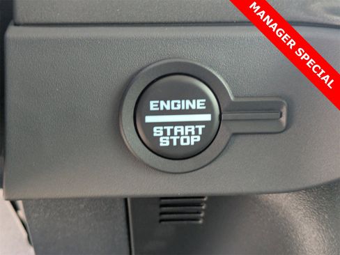 New 2025 Ford Bronco Badlands image 8