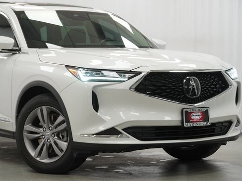 Used 2024 Acura MDX SH-AWD image 3