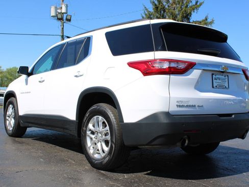 Used 2020 Chevrolet Traverse LT w/ Driver Confidence II Package image 12