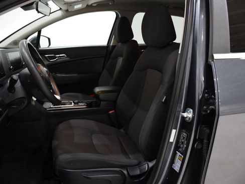 Used 2023 Kia Sportage LX image 22