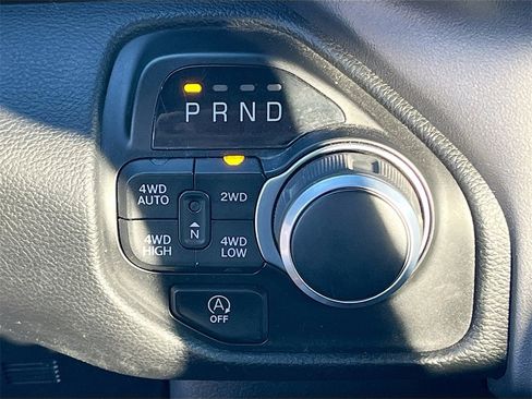 Used 2024 RAM 1500 Big Horn image 16