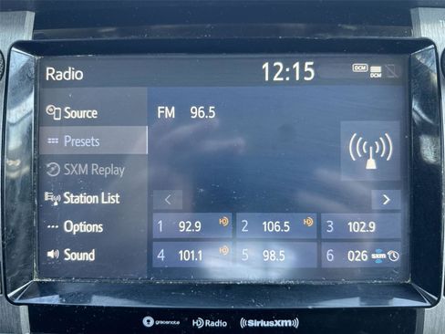 Used 2021 Toyota Tundra SR5 AWD/4WD image 15