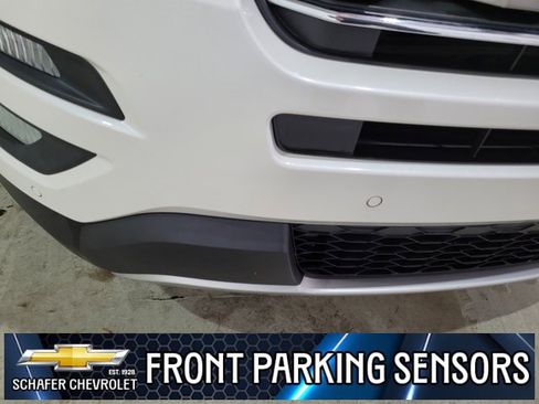 Used 2017 Ford Explorer XLT w/ Equipment Group 202A image 11