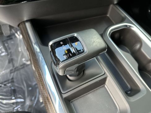 Used 2025 Chevrolet Silverado 1500 RST w/ Dark Appearance Package image 23