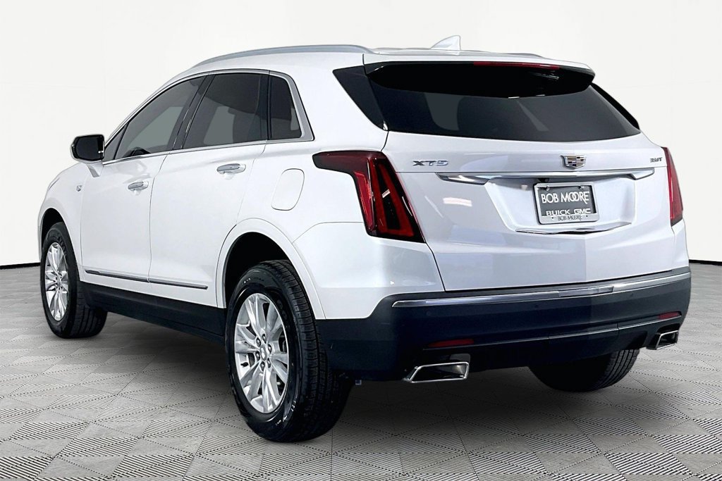 Certified 2022 Cadillac XT5 Luxury FWD image 4