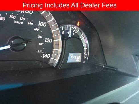 Used 2014 Toyota Camry SE FWD image 9