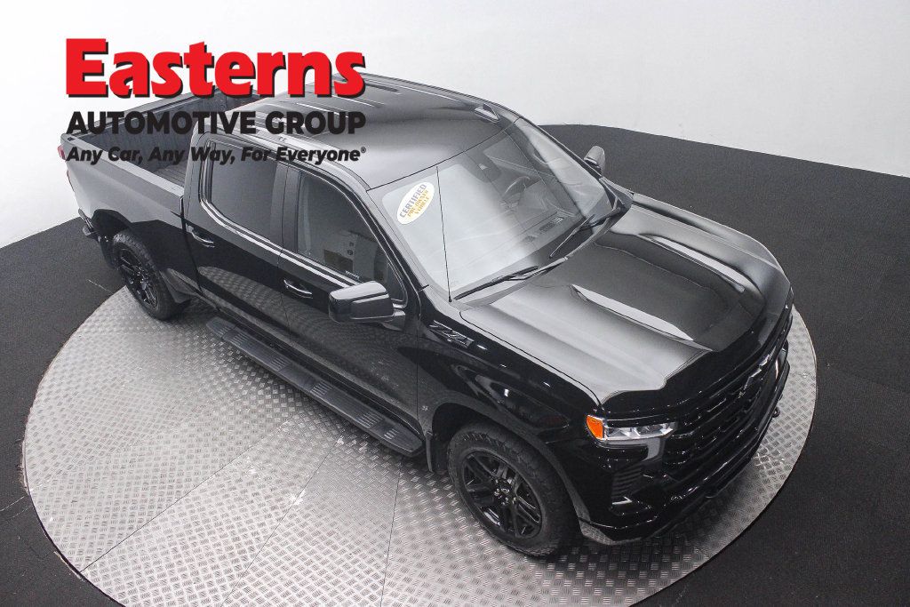Used 2024 Chevrolet Silverado 1500 RST w/ Z71 Off-Road Package AWD/4WD image 5