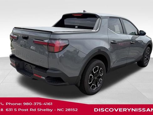 Used 2024 Hyundai Santa Cruz SEL image 8