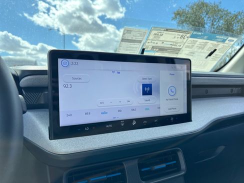 New 2026 Ford Maverick XLT image 12