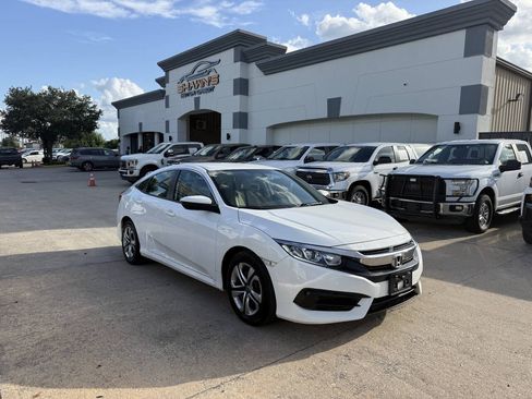 Used 2018 Honda Civic LX image 2