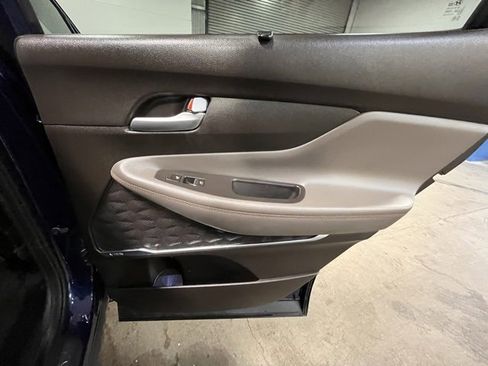 Used 2020 Hyundai Santa Fe Limited image 13