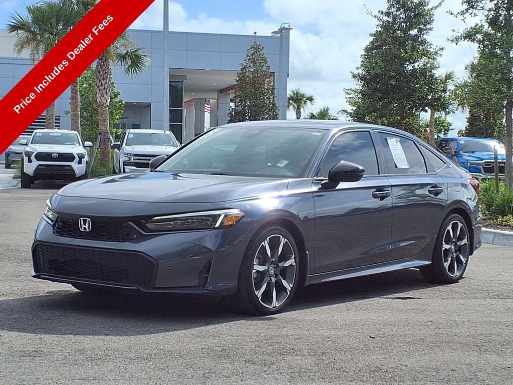 Used 2025 Honda Civic Sport Touring image 3