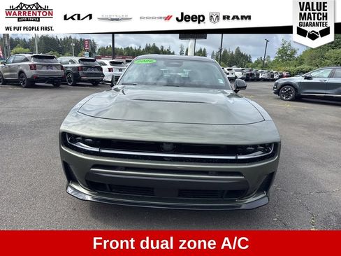 Used 2026 Dodge Charger Scat Pack AWD/4WD image 4