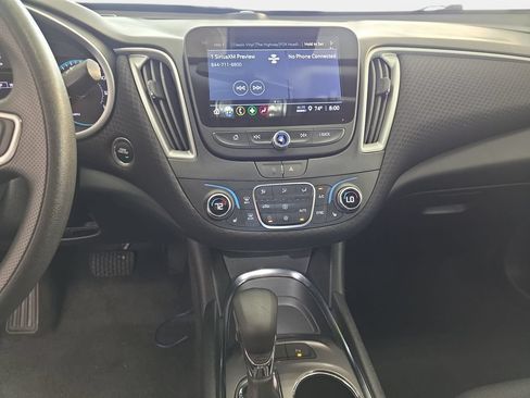 Used 2025 Chevrolet Malibu LT FWD image 17