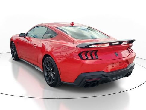 Used 2025 Ford Mustang Dark Horse image 3