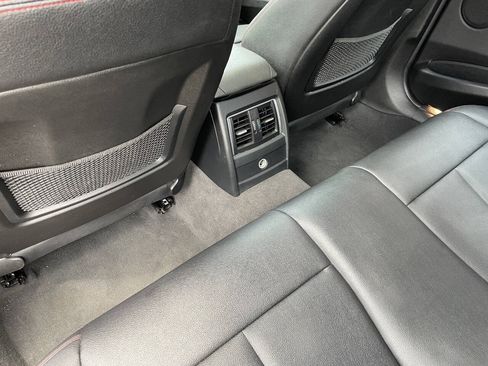 Used 2017 BMW 330i Sedan w/ Premium Package RWD image 32
