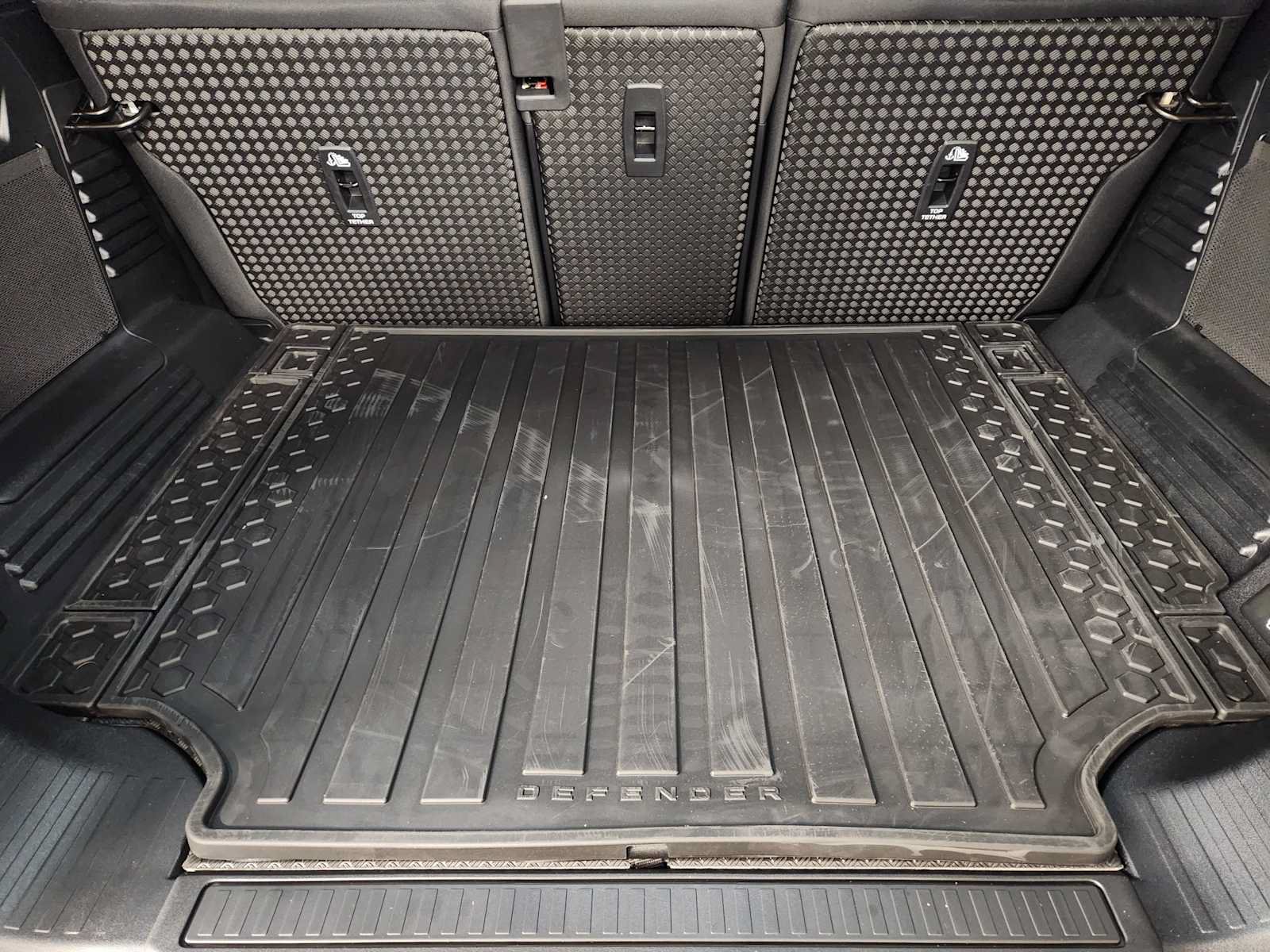 New 2026 Land Rover Defender 110 S AWD/4WD image 33